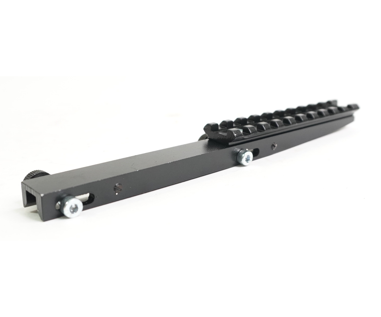 kronshteyn-toz-34-weaver-s-dopolnitelnoy-bokovoy-plankoy-260-mm-1