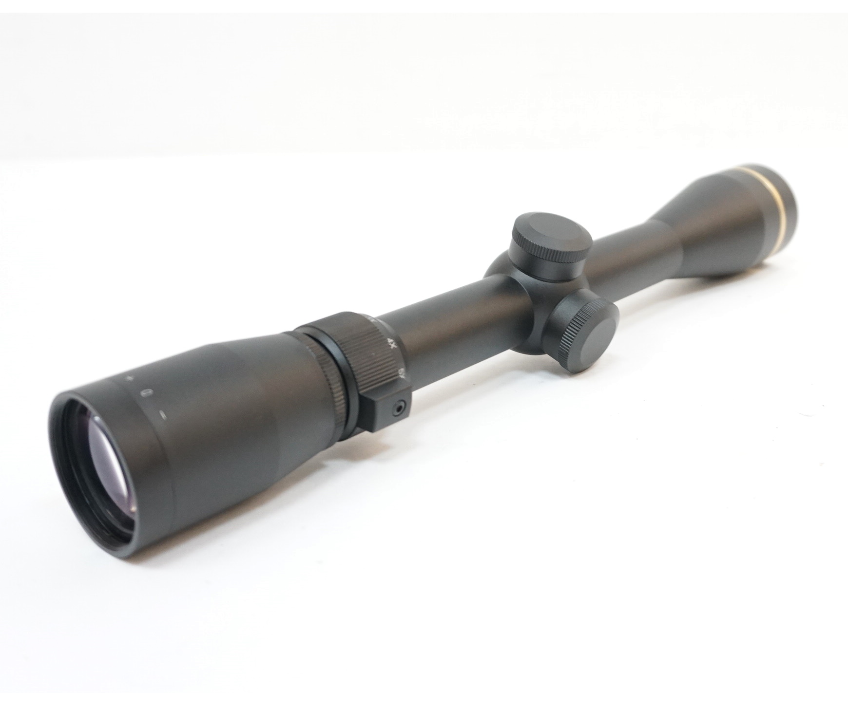opticheskiy-pritsel-leupold-vx-2-3-9x40-bh-ld394x-1